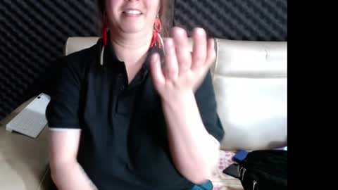 eva online show from April 30, 2026, 1:45 am