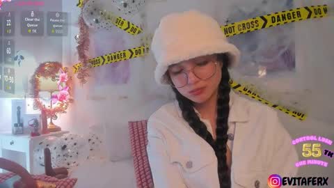 Evaa Depp online show from October 28, 2025, 4:16 am