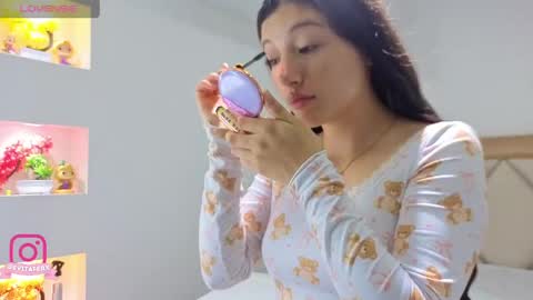 Eva online show from April 22, 2026, 10:06 am