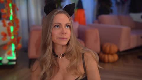 Eva online show from October 29, 2025, 6:09 pm