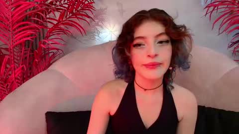 E V A online show from November 26, 2025, 7:48 pm