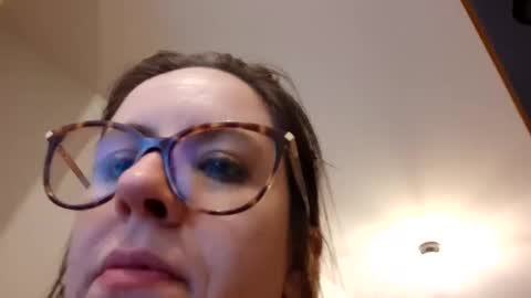 Eva  Jake online show from February 21, 2025, 12:28 pm