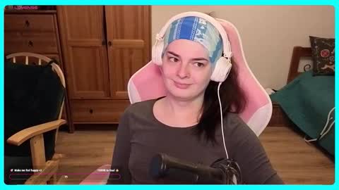 Gamer Katt online show from September 30, 2025, 12:32 pm