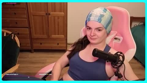 Gamer Katt online show from October 4, 2025, 10:57 am