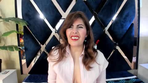 Snapshot of eva_loretti chatting on October 26, 2025, 3:45 am online show from October 26, 2025, 3:45 am