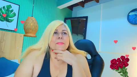 eva_love49 online show from February 23, 2026, 6:49 pm