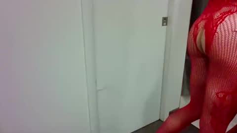 eva_lox online show from April 29, 2026, 1:21 am