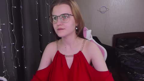 Eva online show from March 9, 2025, 3:49 pm