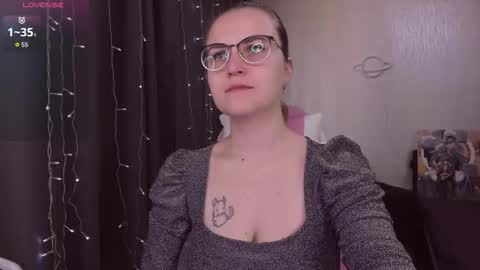 Eva online show from October 3, 2025, 10:23 am