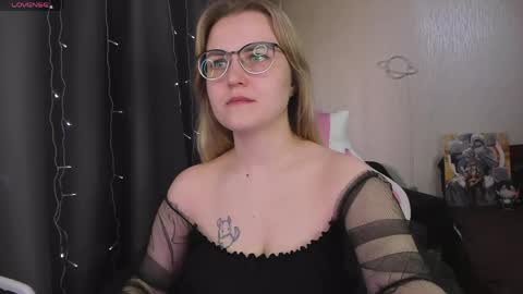 Eva online show from April 14, 2026, 11:38 am