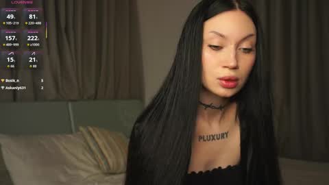 Eva online show from October 16, 2025, 2:18 pm