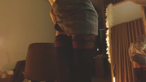 Eva online show from November 14, 2025, 8:57 am