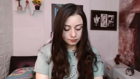 Eva online show from April 22, 2026, 2:29 pm