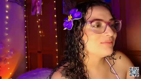 Eva  online show from April 24, 2026, 11:23 am