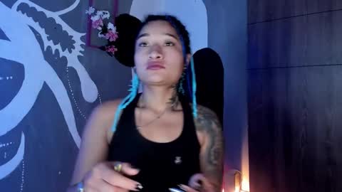 Eva  online show from December 6, 2024, 3:41 am