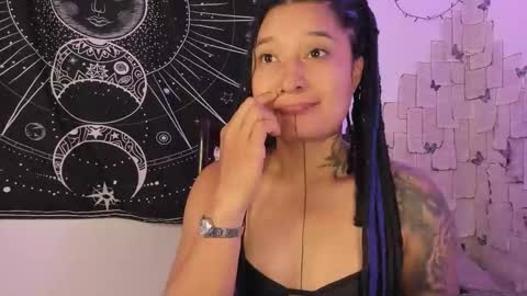 Eva  online show from September 11, 2025, 6:35 am