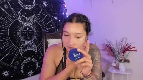 Eva  online show from February 13, 2026, 8:54 am