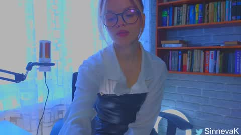 Hi there i am Eva and i wish create a nice community with you so join my Ticket Show for more pleasure online show from February 23, 2025, 7:44 am
