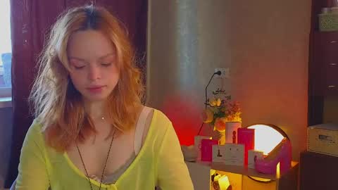 Snapshot of eva_sinn chatting on May 19, 2026, 10:10 am Hi there i am Eva and i wish create a nice community with you so join my Ticket Show for more pleasure online show from May 19, 2026, 10:10 am