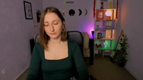 Snapshot of eva_smiith_ chatting on April 27, 2026, 6:00 am Eva online show from April 27, 2026, 6:00 am