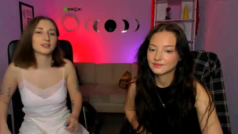 Snapshot of eva_smiith_ chatting on May 22, 2026, 5:47 am Eva online show from May 22, 2026, 5:47 am