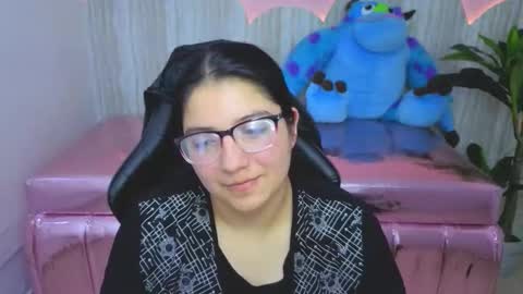 eva_smit_t online show from February 10, 2026, 3:32 am