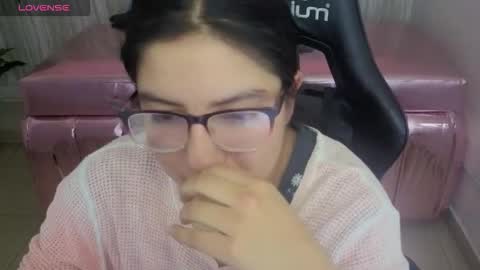 eva_smit_t online show from February 25, 2026, 2:32 am