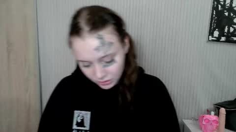 Snapshot of eva_sunshine_blueeyes chatting on July 12, 2026, 6:43 pm Eva Sunshine Blue Eyes online show from July 12, 2026, 6:43 pm