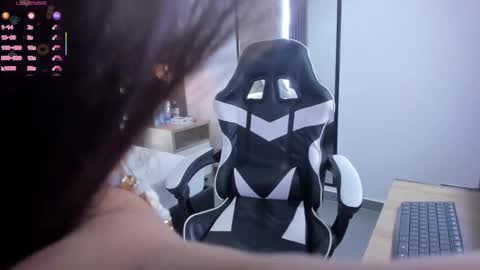 E V A  online show from February 24, 2026, 12:14 pm