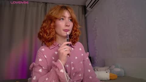 Eva online show from October 31, 2025, 1:06 am