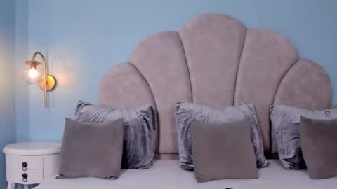 Eva online show from February 20, 2026, 9:59 pm