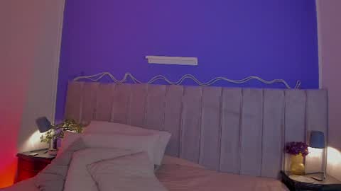 julieth online show from July 6, 2026, 7:49 pm