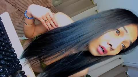 Eva Ambrose online show from February 12, 2026, 7:36 am