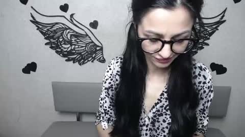 EvaClarkk online show from May 14, 2026, 6:42 am