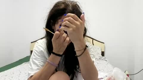 hornycrissyyourlove online show from July 23, 2026, 3:48 am
