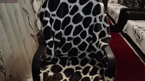 EVADREAM online show from March 17, 2026, 7:17 pm