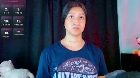 Evah Lee online show from December 2, 2025, 3:01 am