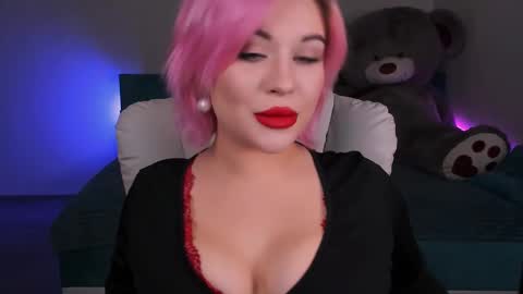 Eva online show from December 14, 2024, 2:23 am