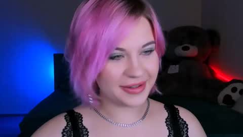 Eva online show from December 25, 2024, 4:44 am