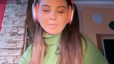 EvaHazard online show from February 15, 2025, 7:06 am