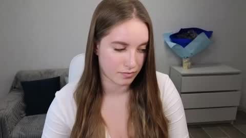 Eva online show from January 8, 2025, 3:28 pm