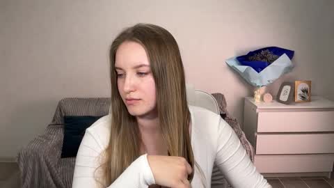 Eva online show from September 14, 2025, 6:18 pm