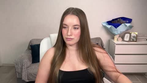 Eva online show from October 22, 2025, 6:07 pm