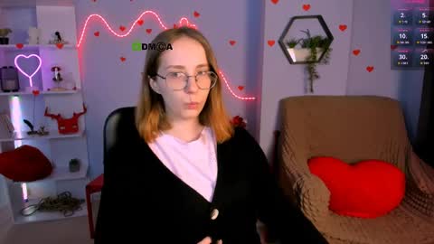 evalora online show from April 4, 2026, 9:18 am