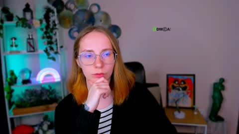 evalora online show from April 22, 2026, 7:26 pm