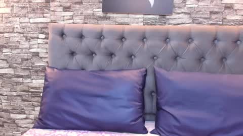 Eva online show from January 20, 2025, 5:27 pm