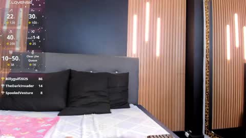 Snapshot of evaloviaa_ chatting on May 13, 2026, 1:41 pm Eva online show from May 13, 2026, 1:41 pm