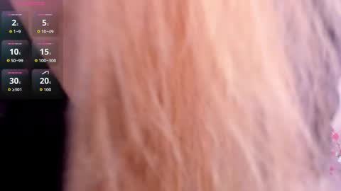 Snapshot of evaloviaa_ chatting on May 21, 2026, 2:02 pm Eva online show from May 21, 2026, 2:02 pm