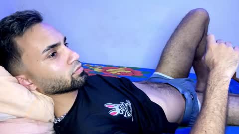 evan57036 online show from December 27, 2024, 4:47 am