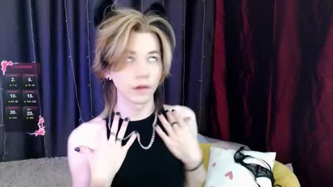 evan_reinhart online show from October 27, 2025, 8:51 am